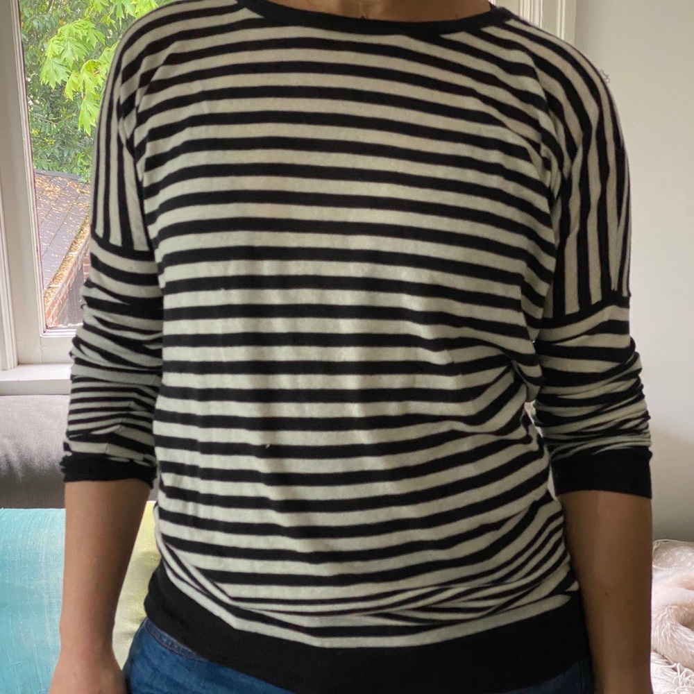 Vince lightweight striped top